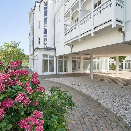 Ansprechende Mit Balkon Und Badewanne In Apartment *